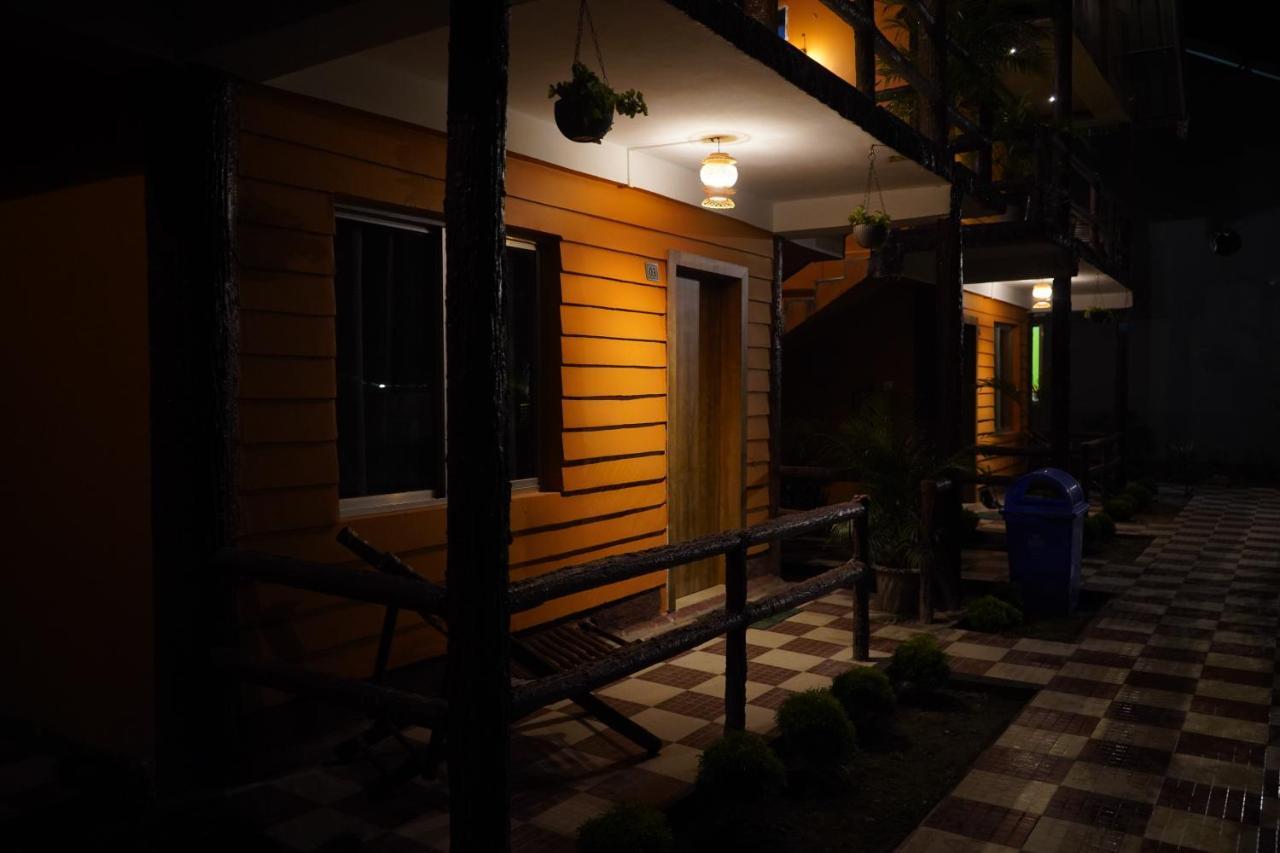 The Pugmark Wildlife Resort Jyoti Gaon ภายนอก รูปภาพ