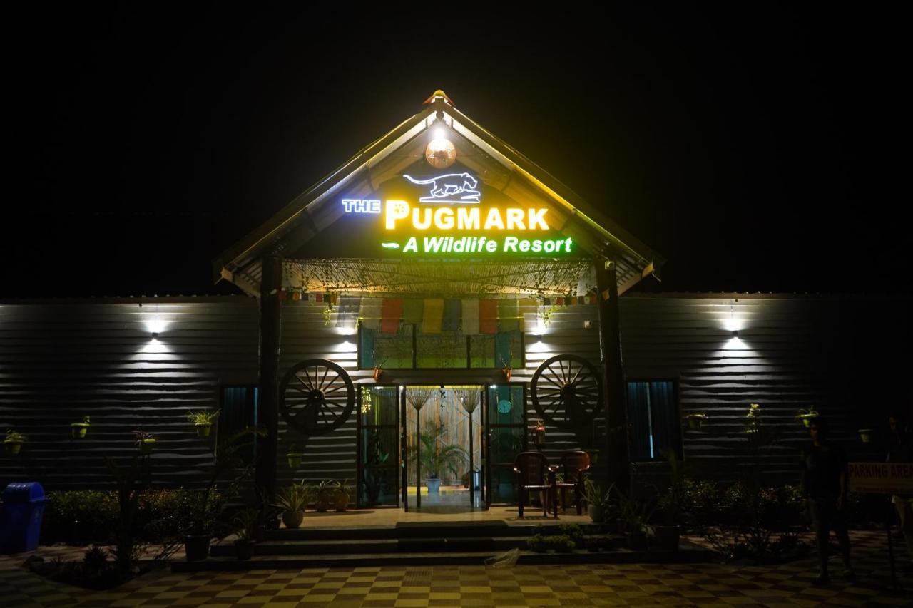 The Pugmark Wildlife Resort Jyoti Gaon ภายนอก รูปภาพ