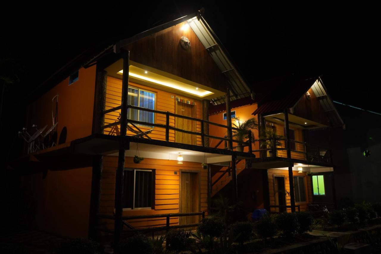 The Pugmark Wildlife Resort Jyoti Gaon ภายนอก รูปภาพ
